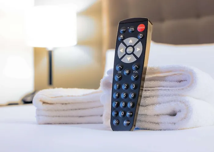 Drury Inn & Suites St. Louis - Fairview Heights