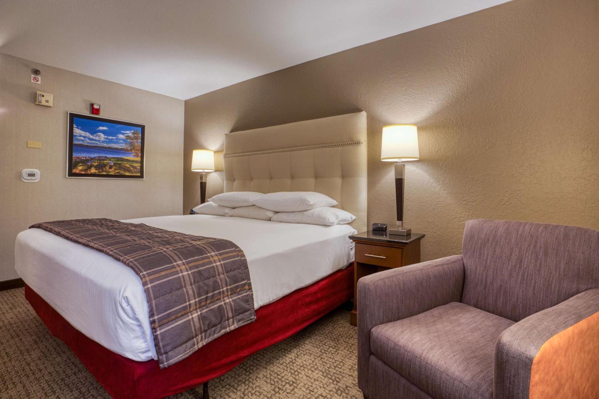 Drury & St. Louis - Hotel 3*