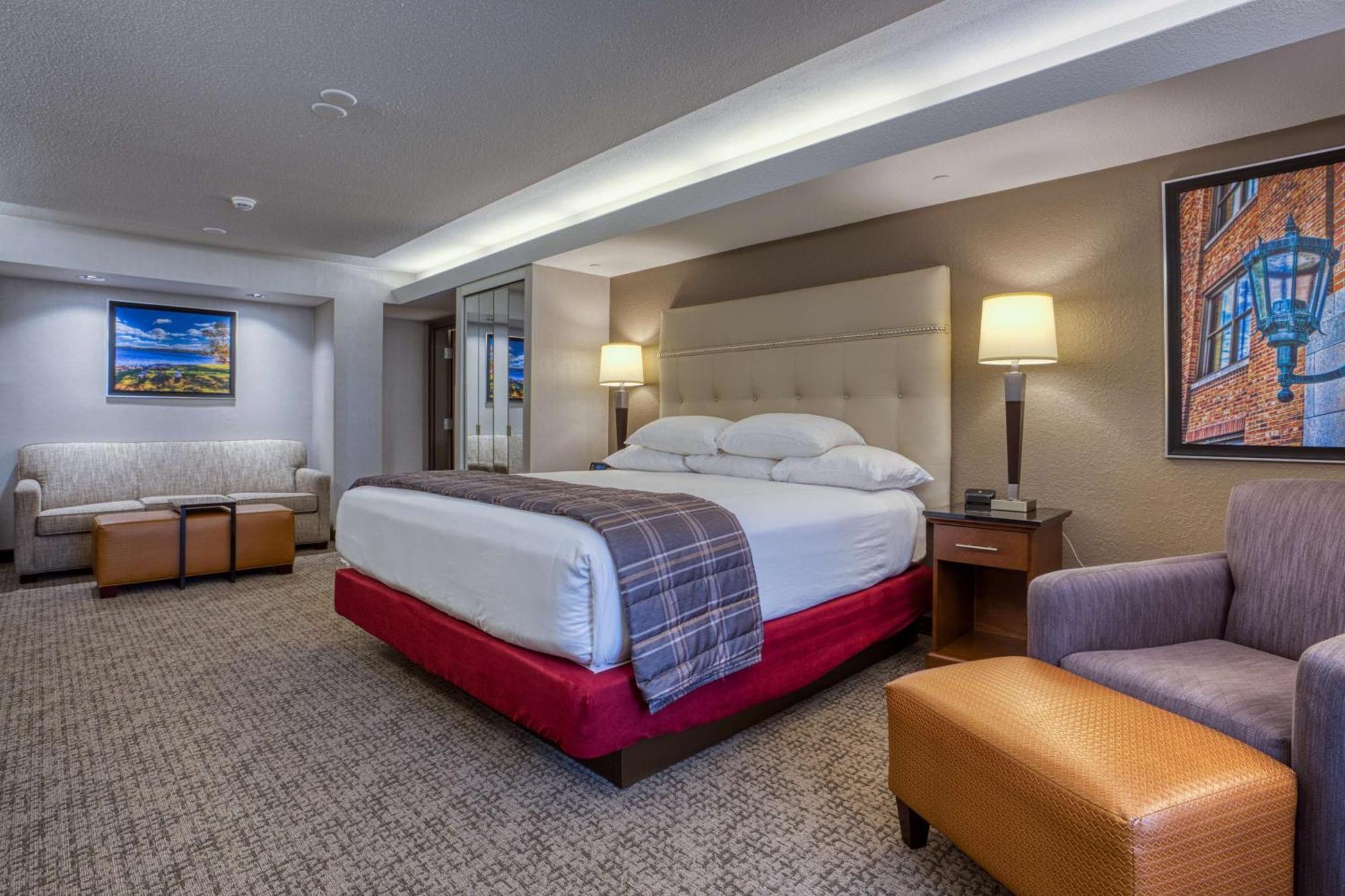 Hotel Drury & St. Louis -